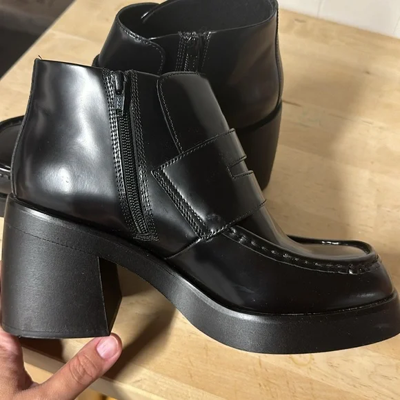 Vagabond Black Ankle Boots - Picture 9 of 15
